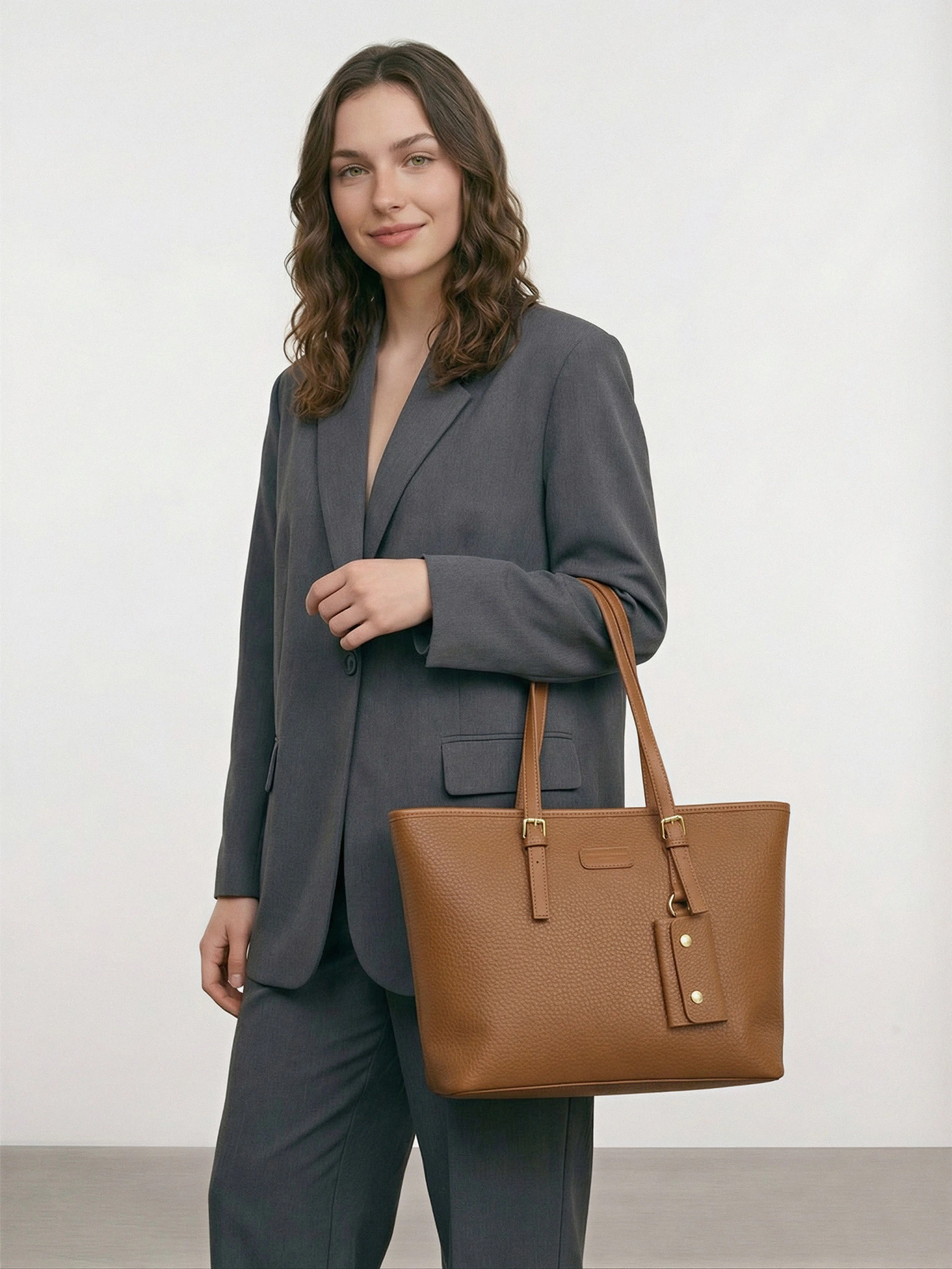 Сумка-тоут с ключницей в ассортименте